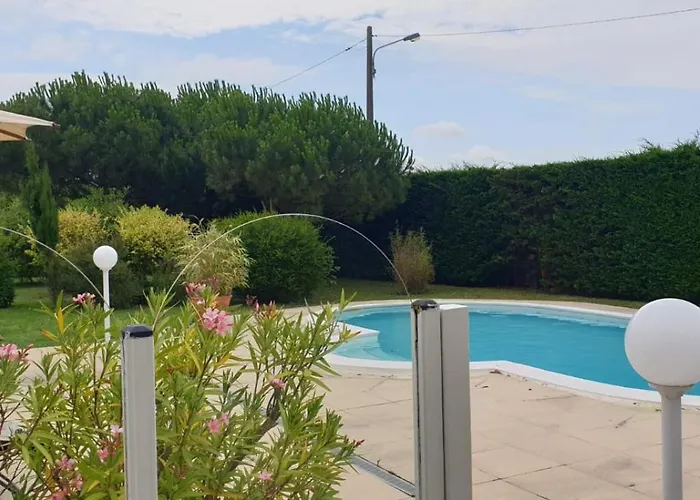 Meuble 2 Pieces Jardin Piscine Soulac-sur-Mer